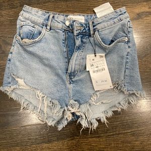 New with tags. Zara Shorts Denim Raw Hem 38 / size 6